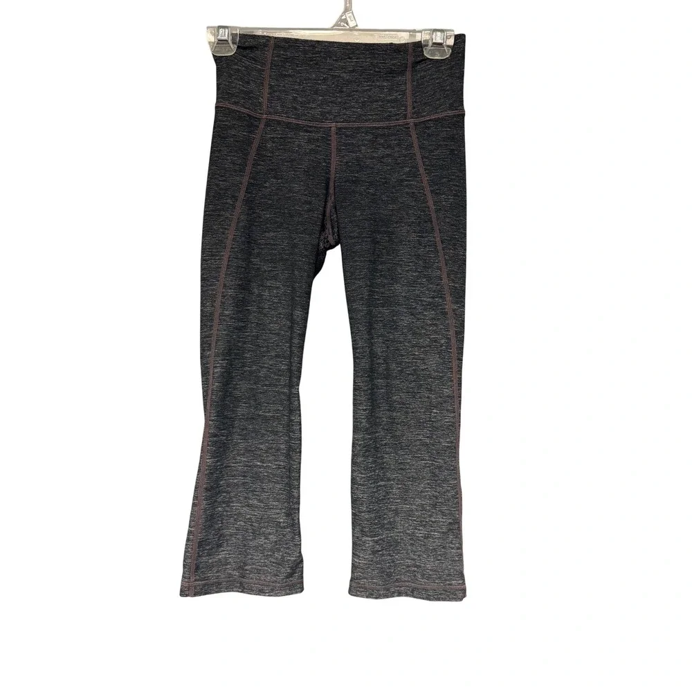 Lululemon‎ Size 2 Gather and Crow Crops Flare Leggings Gray Heathered Athletic